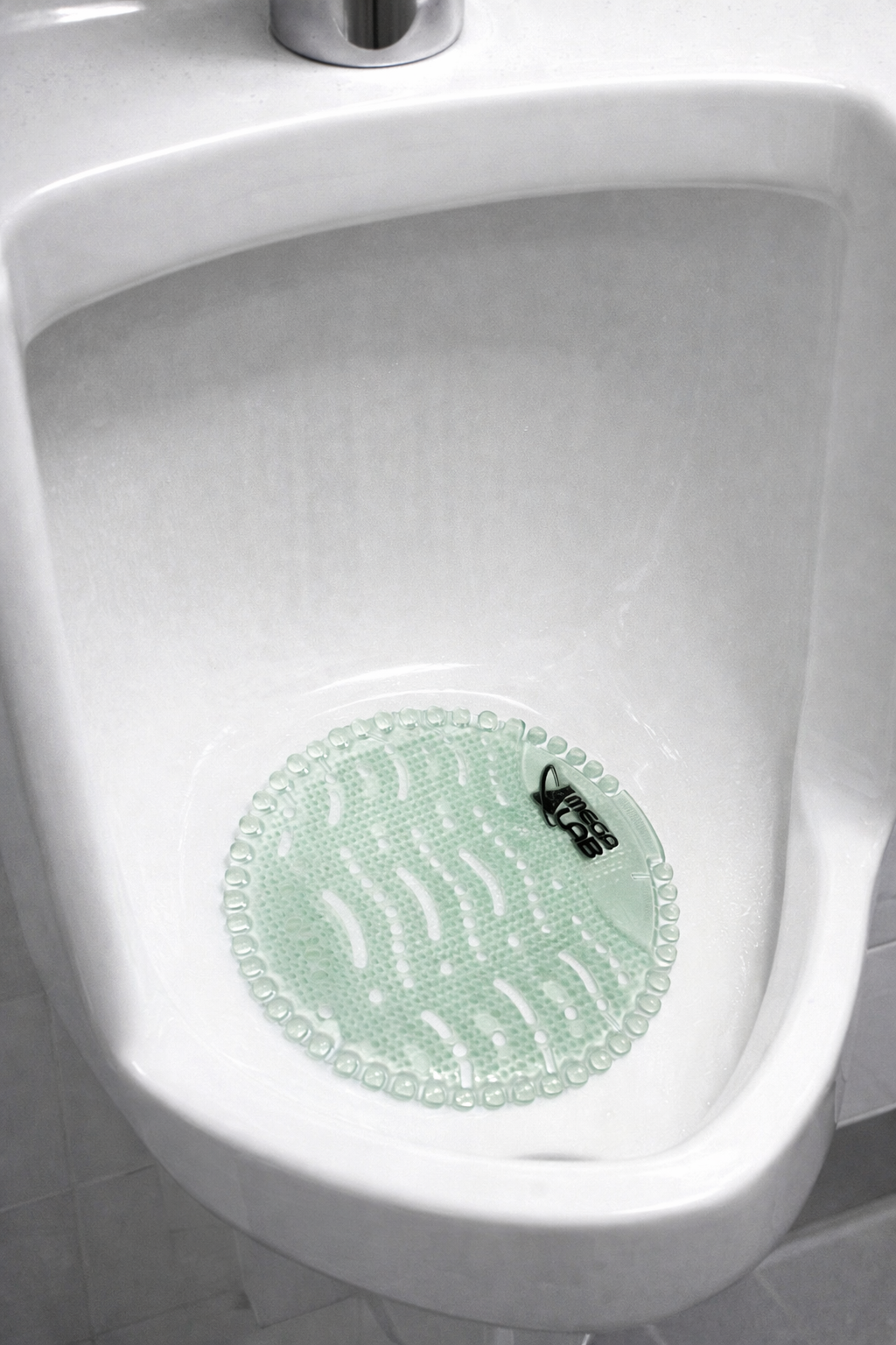 URIGARD REVOLUTION – Protection et traitement révolutionnaire pour urinoirs avec parfum